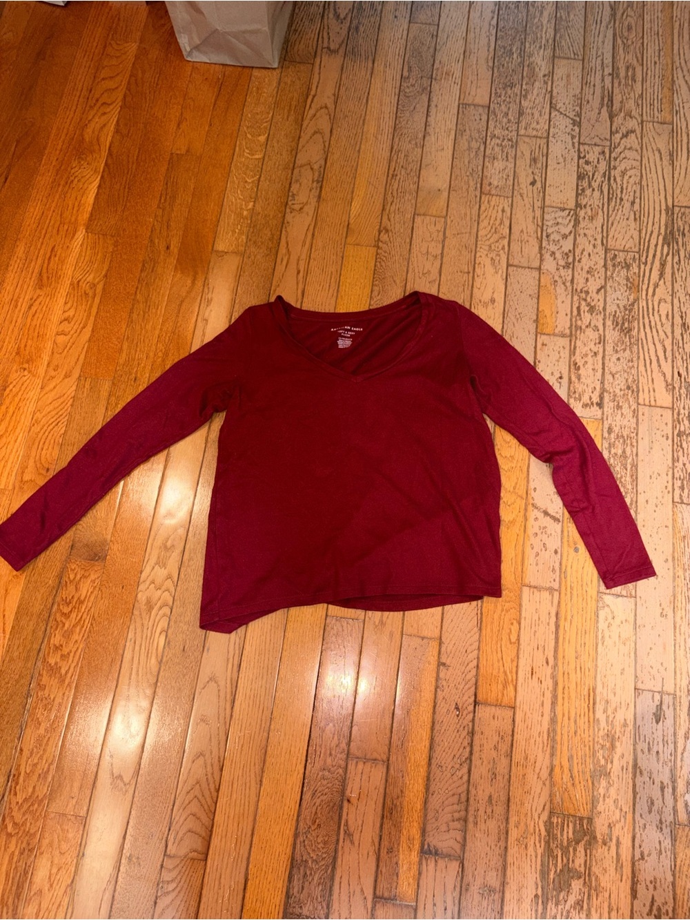 Women's V-Neck Long Sleeve Top - Burgundy